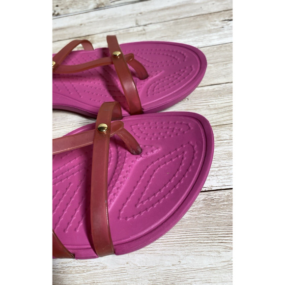 Crocs Sandals Womens 7 Pink Really Sexy T Strap Jelly Thongs Beach Summer - Picture 6 of 7